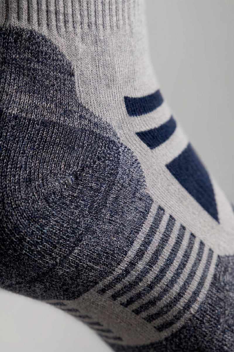 Mid Gray