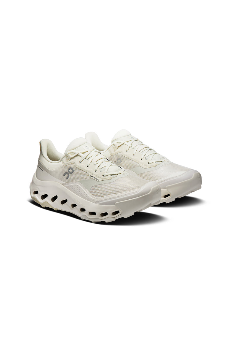 Ghost/Ivory